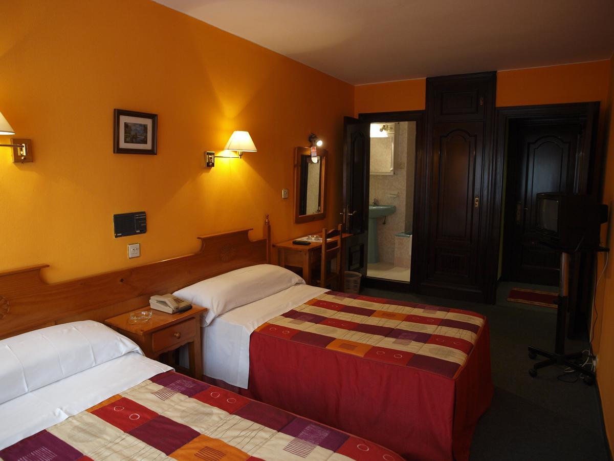 Hotel Paris Хихон Экстерьер фото