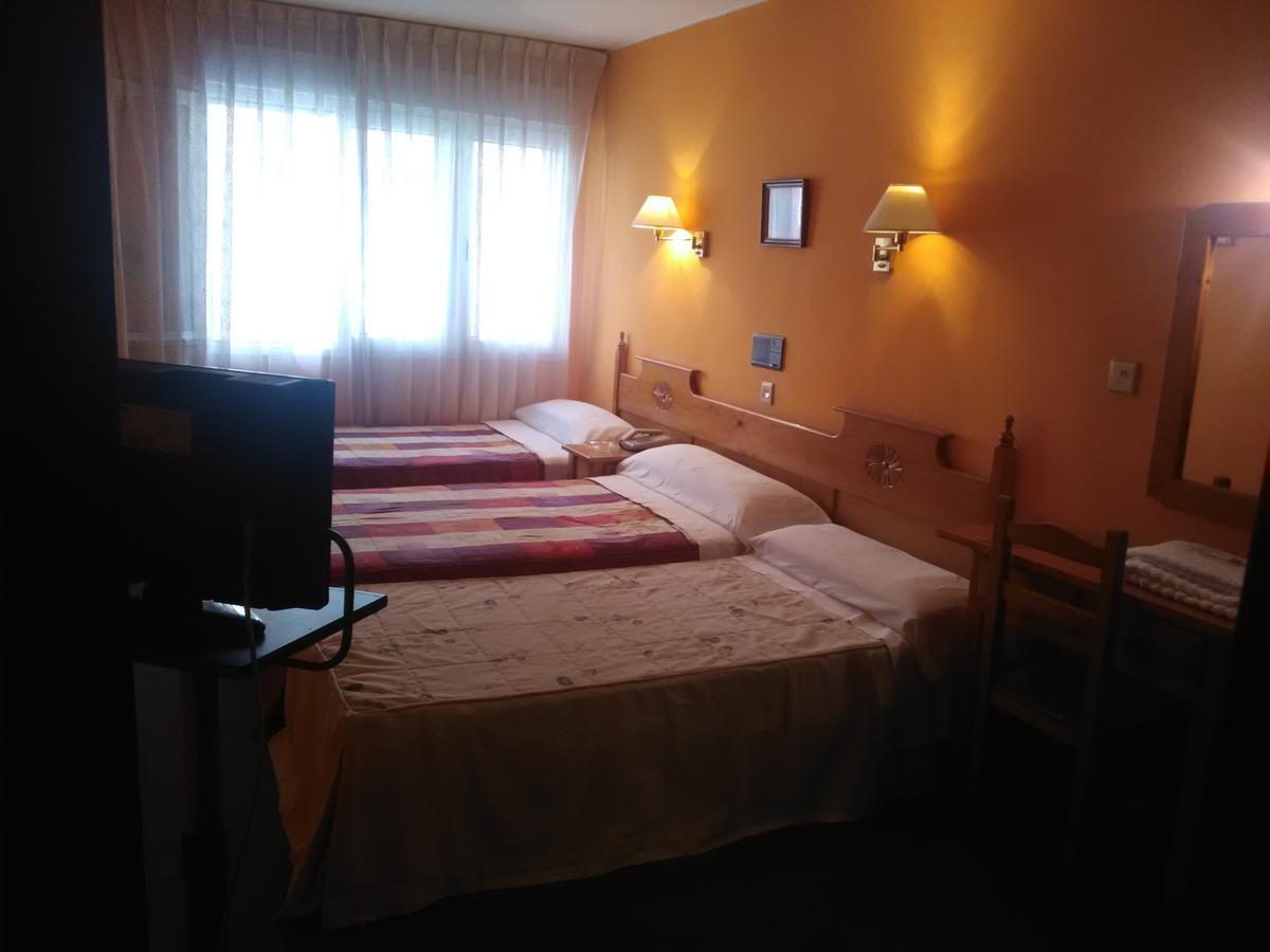 Hotel Paris Хихон Экстерьер фото